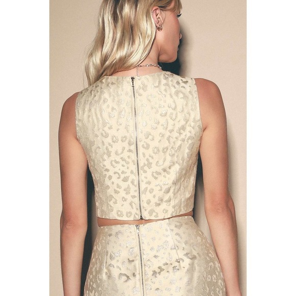Lulu's Leopard Print Full Zipper Back Shimmer Cream Cropped Tank Size XS - Picture 2 of 6